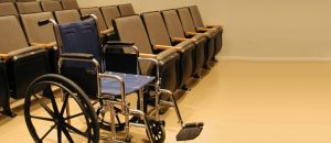 Le norme sul diritto al lavoro dei disabili garantiscono non un inserimento quale che sia al disabile, ma un inserimento che possa essere conforme alle sue aspirazioni e capacità lavorative