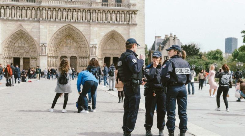 non è condivisibile l’assunto secondo cui lo status di obiettore di coscienza sia sempre incompatibile con l’appartenenza al Corpo di Polizia Locale. Lo diviene solo se lo stabilisce il Regolamento.