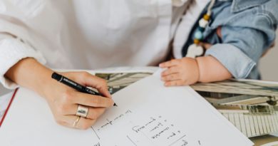 Licenziamento della lavoratrice madre. La cessazione dell'attività è l'unica causale legittimante il recesso della lavoratrice nel primo anno di età del figlio